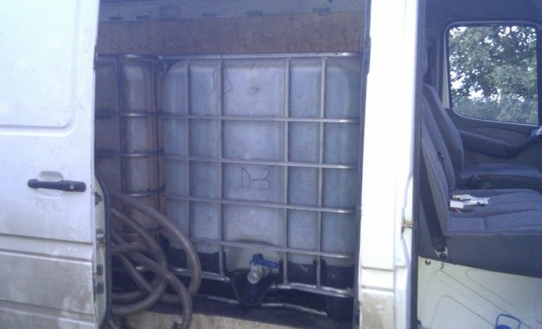 Motorină de contrabandă, confiscată în Portul Constanţa