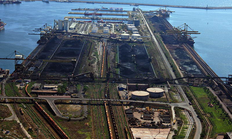 Oil Terminal la un pas de desfiinţare