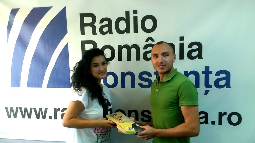 (AUDIO) Campanie pentru demnitatea artiştilor stradali