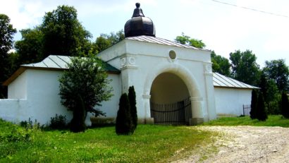 Destinația zilei: Conacul Miclescu din Călineşti, Botoşani