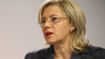 Corina Crețu: „România a pierdut între 1,8 şi 2 miliarde de euro din fondurile alocate infrastructurii de transport“