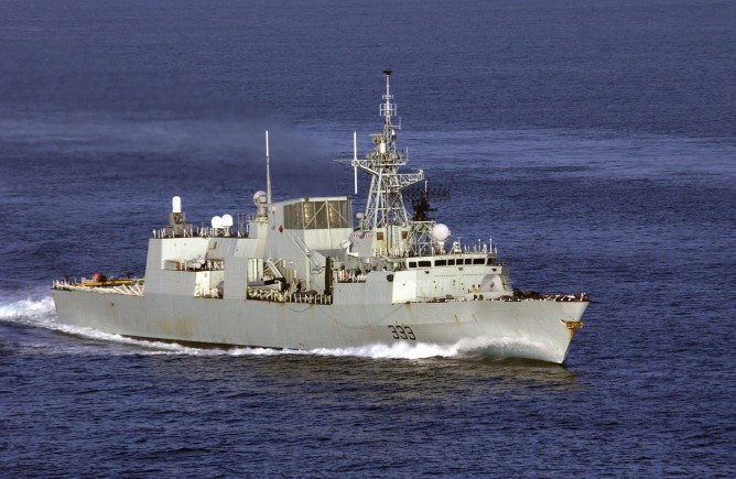 Navă de război canadiană, în Marea Neagră