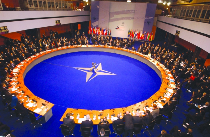 (AUDIO) Rolul Mării Negre în ecuaţia NATO, la summitul din Ţara Galilor