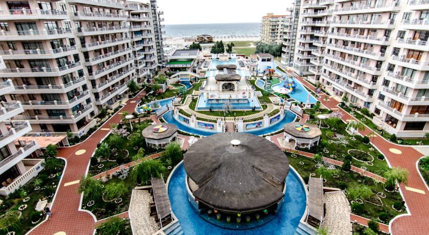 Turiştii români vor servicii complete în vacanţă