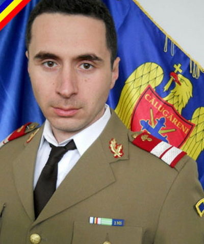 Ceremonii militare în memoria militarului mort în Germania