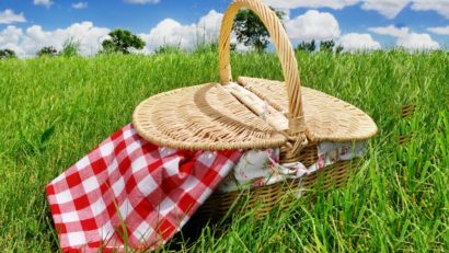 Peste 200.000 de români au renunţat la vacanţe, din lipsa banilor