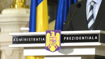(AUDIO) Paisprezece candidaţi la funcţia supremă în stat