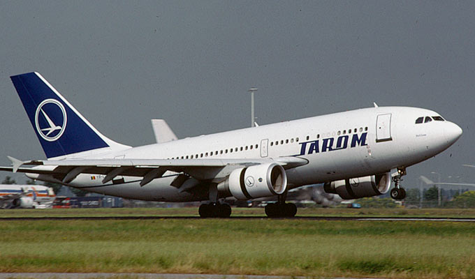 Zboruri amânate la Tarom în ultima clipă