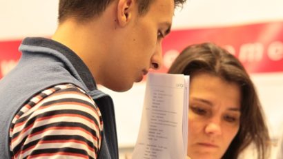 Numărul tinerilor fără experienţă profesională este tot mai mare