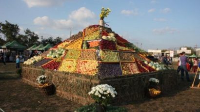 Sărbători de toamnă în Dobrogea: Rodul Pământului – Zilele Recoltei