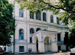 Destinația zilei: Castelul Nako din Sânnicolau Mare