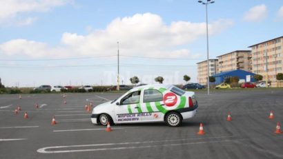 (AUDIO) Curs de conducere defensivă la Constanţa