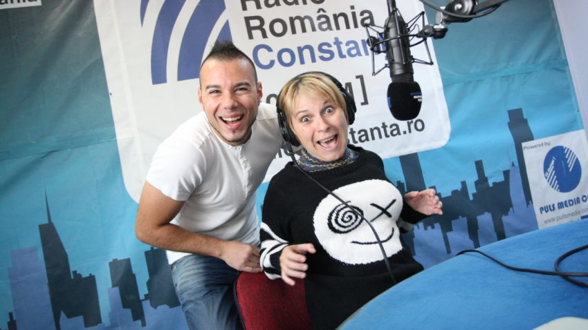 (AUDIO) Larisa şi Cristi se întorc în dimineţile de weekend