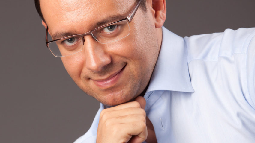 Câţi parlamentari au probleme cu Justiţia. Şi cine este senatorul-infractor care face legi în continuare