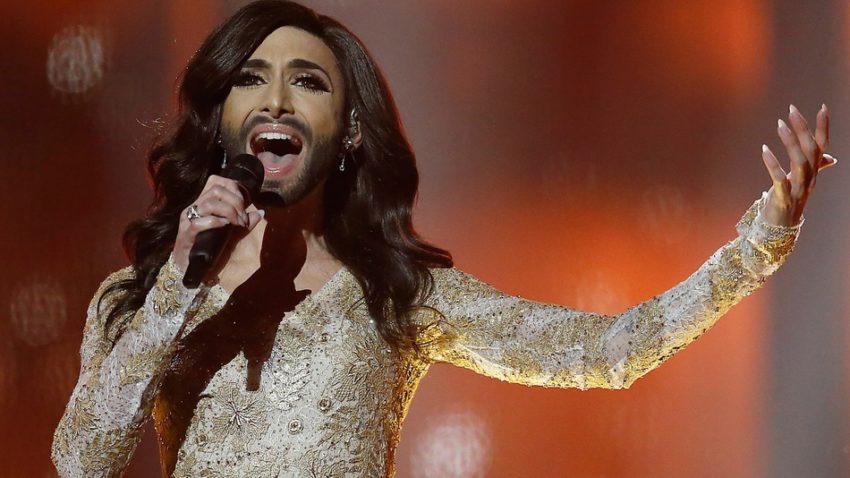 Concert Conchita Wurst în faţa parlamentarilor europeni