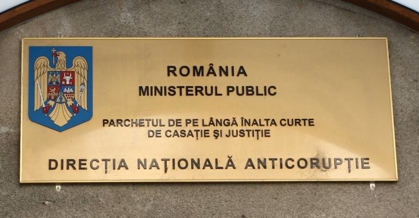 DNA cere aviz pentru arestarea lui Viorel Hrebenciuc şi Ioan Adam