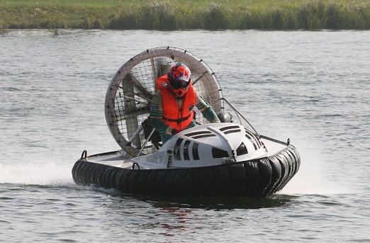 Nave performante pentru intervenţii în Delta Dunării