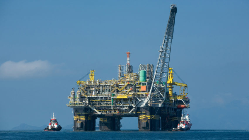(AUDIO) Hidrocarburile din Marea Neagră, în atenţia celor mai mari companii petroliere