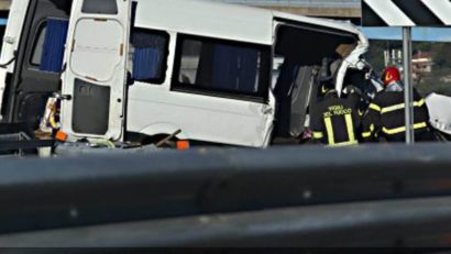 Cu toţii sunt români! Şase morţi şi trei răniţi, într-un accident rutier groaznic, lângă Roma