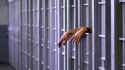 Bărbat din Năvodari, arestat după ce şi-a înjunghiat la beţie partenerul de pahar