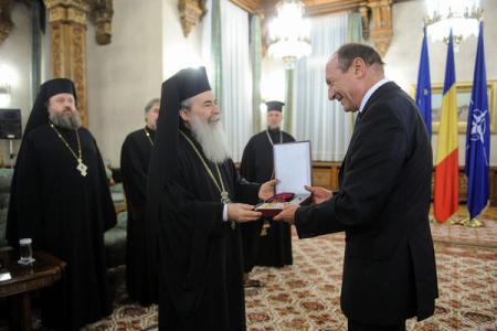 Traian Băsescu, întâlnire cu înalt rang religios. Patriarhii Teofil al III-lea şi Daniel, la Cotroceni