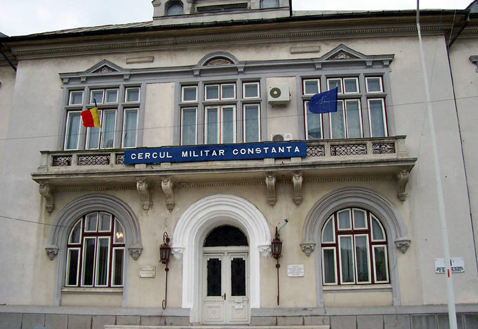 Concurs de poezie la Cercul Militar Constanţa