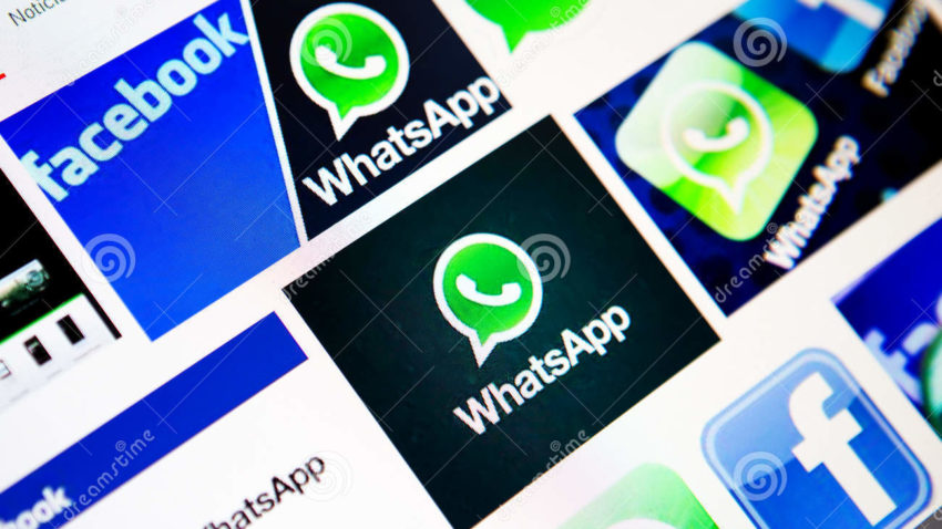 Facebook a încheiat preluarea WhatsApp