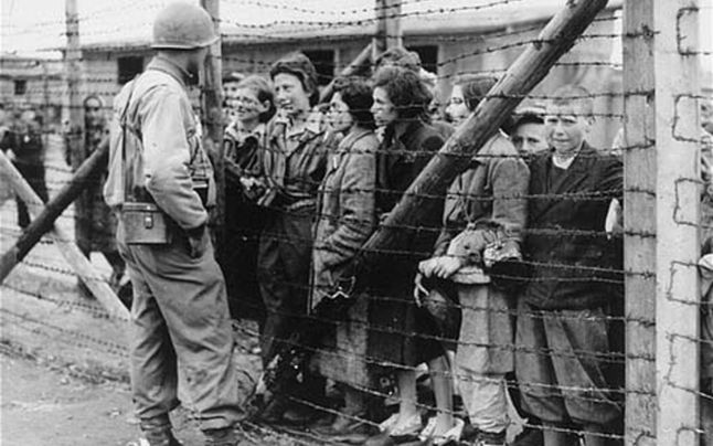 Astăzi este marcată în toată România Ziua Naţională a Holocaustului