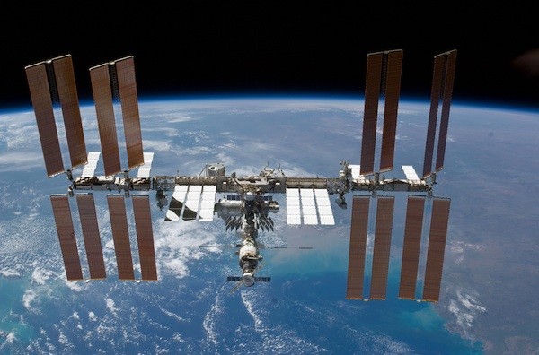 (VIDEO) VIRALUL ZILEI: Pământul, aşa cum îl văd doar astronauţii