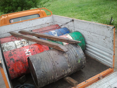 3 constănţeni prinşi cu 2 tone de motorină furată
