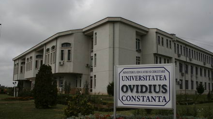 Universitatea Ovidius are noi decani