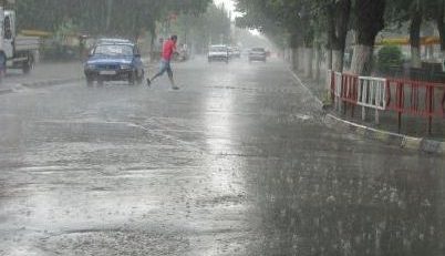 Ploaie la Constanţa, cer acoperit la Tulcea