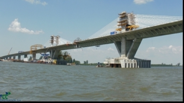 Primii paşi în construirea podului dintre Măcin şi Brăila