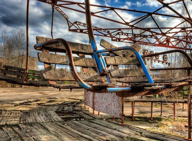 (VIDEO) VIRALUL ZILEI: Parcul de distracții abandonat de lângă Cernobâl