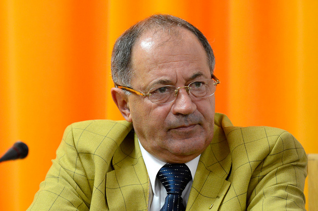 Dosarul Rompetrol: Sorin Roşca Stănescu – 2 ani şi 4 luni de închisoare cu executare