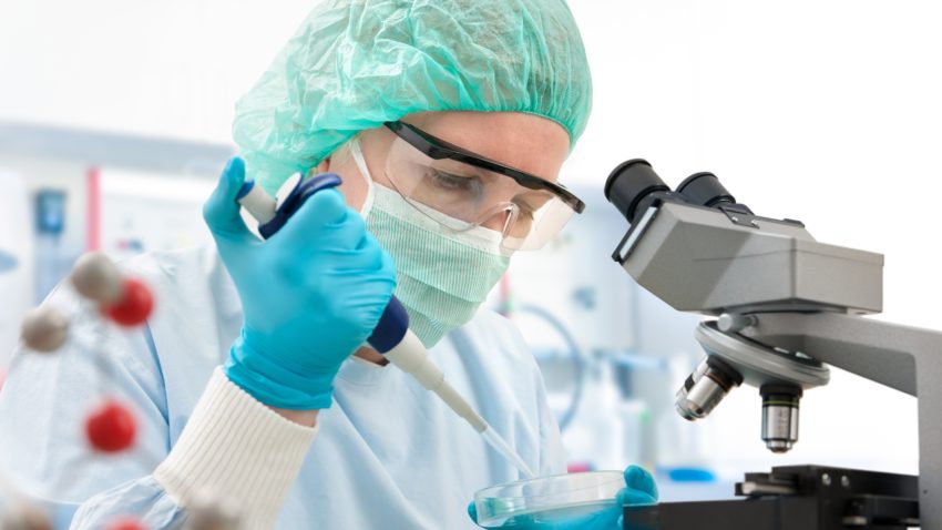 Vaccinul canadian împotriva Ebola ajunge la OMS