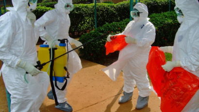 5.000 de voluntari germani în lupta împotriva epidemiei de Ebola