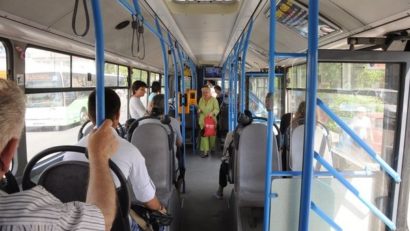 Transport în comun mai ieftin pentru studenţi