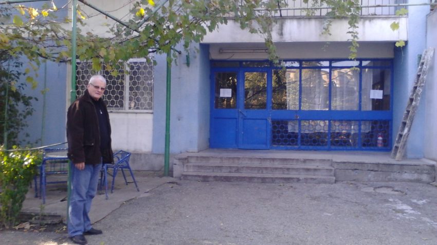 Sunt cazaţi în cămin, manâncă de 10 lei pe zi, dar fac performanţă