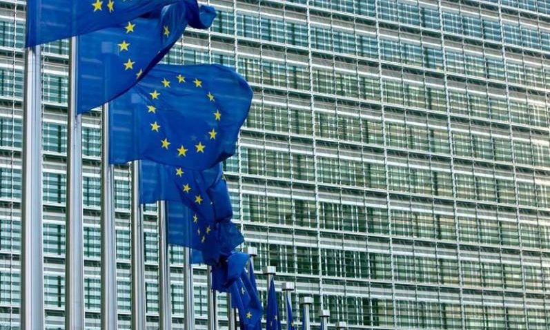 Noua Comisie Europeană îşi începe de azi mandatul