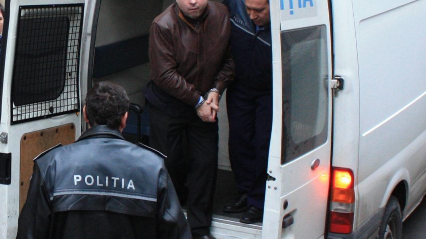 Primarul de la Năvodari, păstrat „la răcoare”