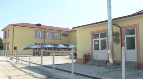 Învăţătoare din Corbu, acuzată de părinţi că-i agresează pe copii