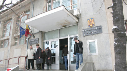 Fiscul din Tulcea nu se mută, deocamdată, în casă nouă