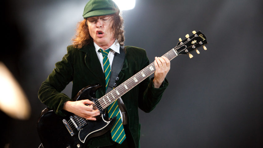 „Intenția noastră este ca AC/DC să meargă înainte”