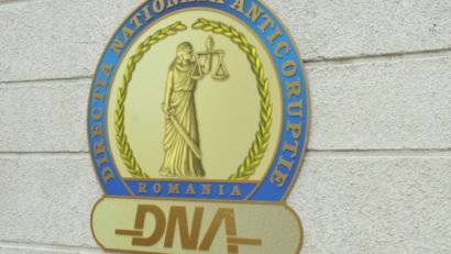 Poliţist constănţean, trimis în judecată de procurorii DNA