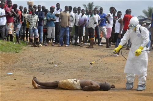 Sierra Leone: Salariații care se ocupă de îngroparea morților de Ebola lasă cadavrele în stradă în semn de protest