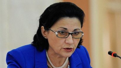 Epidemie de gripă | Ministrul Educației, Ecaterina Andronescu: „Acolo unde absenteismul este mai mare de 20%, cursurile se suspendă“