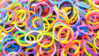 Elastice pentru brăţări looms, contrafăcute, în portul Agigea