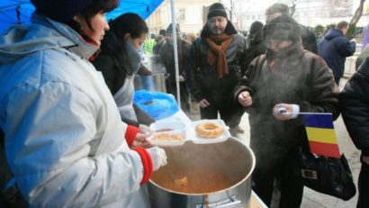 Fasole cu cârnați de 1 Decembrie, la Constanța