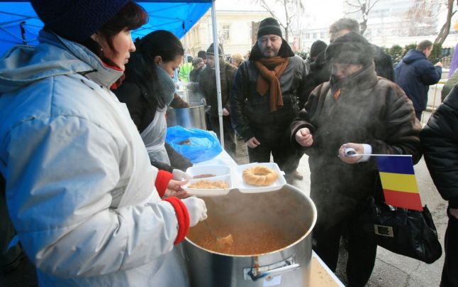 Fasole cu cârnați de 1 Decembrie, la Constanța